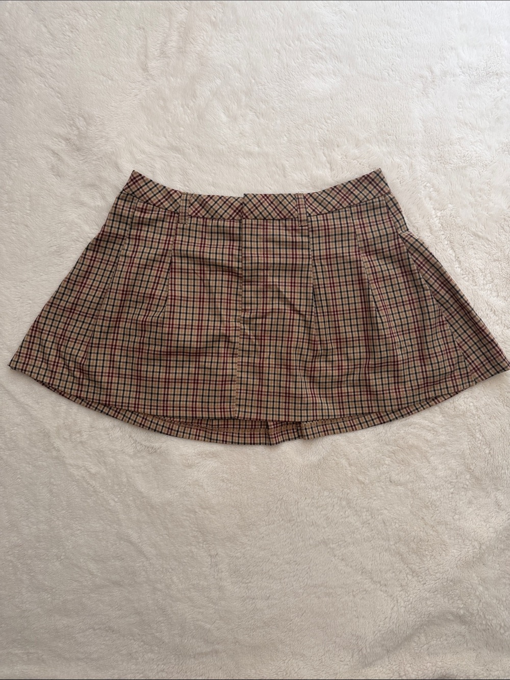 H&M Tan Plaid Pleated Mini Skirt